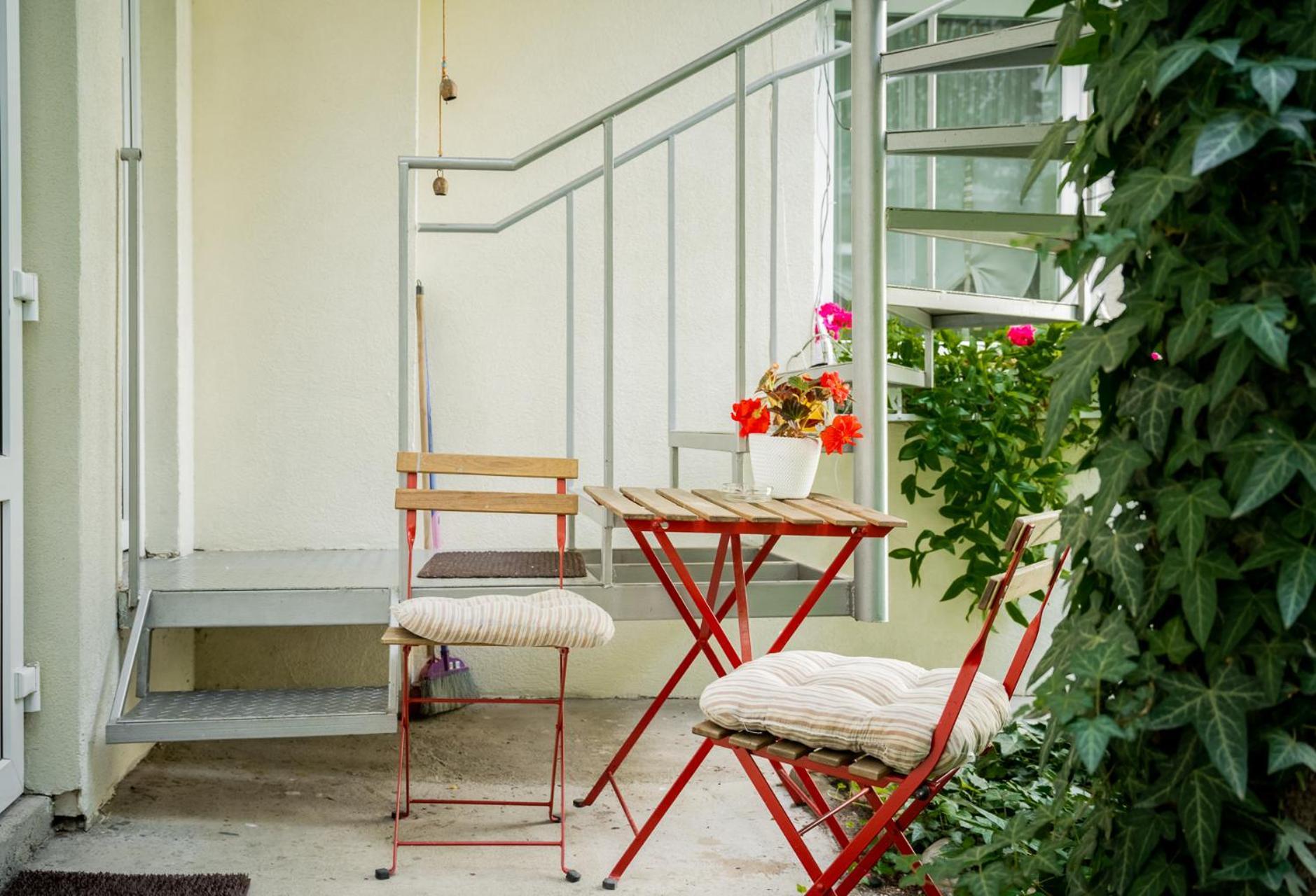 Anna'S Guesthouse คลูจ-นาโปกา ภายนอก รูปภาพ